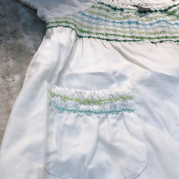 Baby Gap 12-18mth Short Sleeve Smocked Romper - Picture 5 of 5